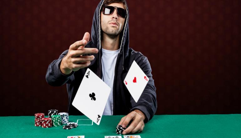 liner Explicit parts Scoala de poker - Invata Poker Online